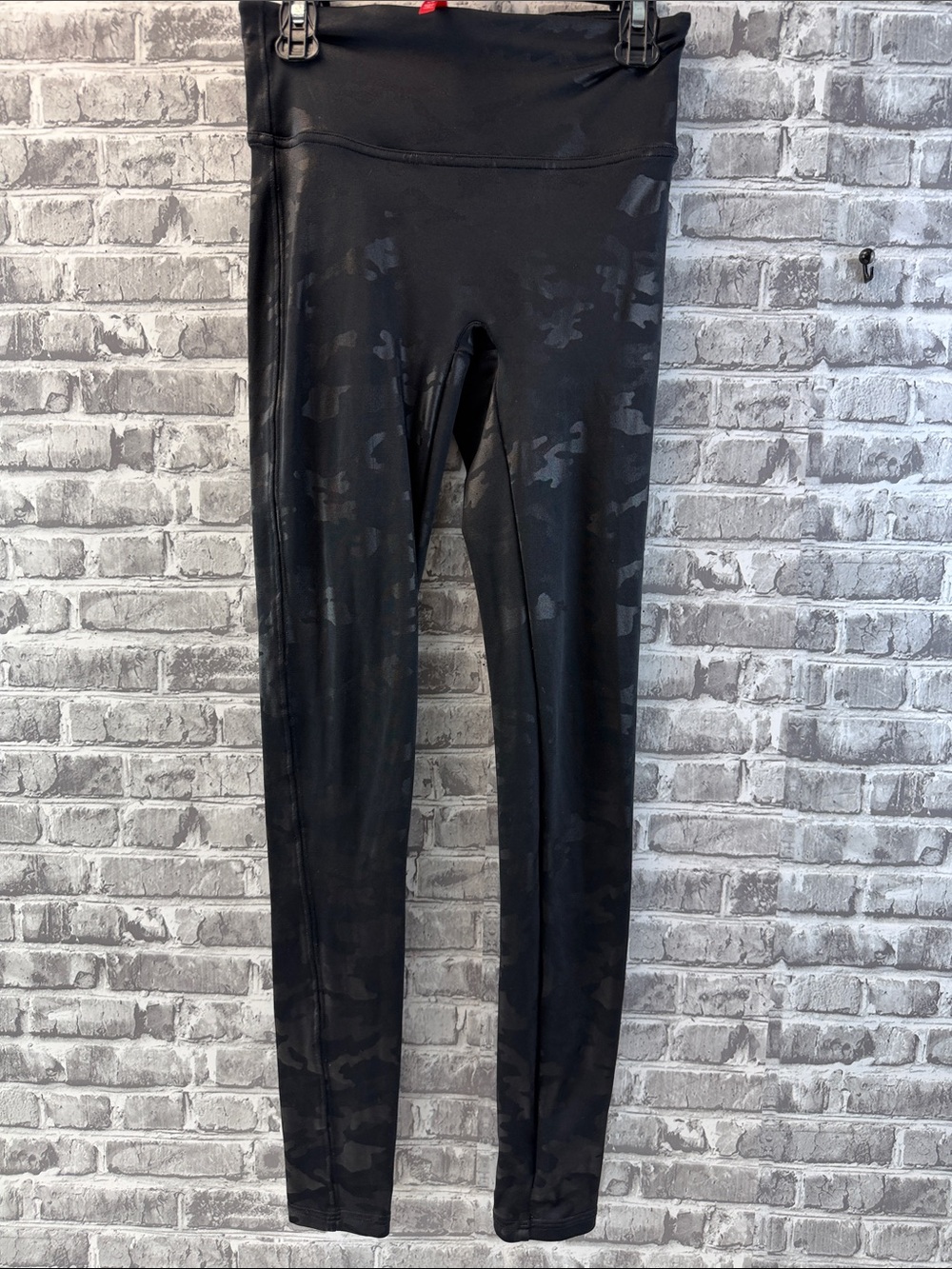 SPANX Black Camo High-Waist Active Leggings